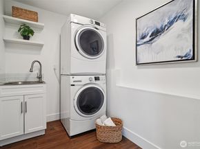 13643 SE 10th Street SE, Bellevue WA 98005