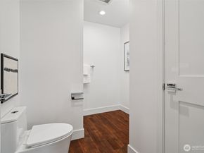 13643 SE 10th Street SE, Bellevue WA 98005