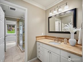 6158 162nd Place SE, Bellevue WA 98006