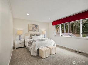 6158 162nd Place SE, Bellevue WA 98006