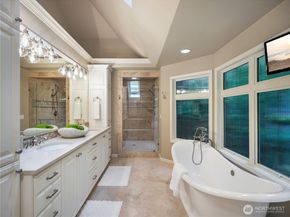 6158 162nd Place SE, Bellevue WA 98006