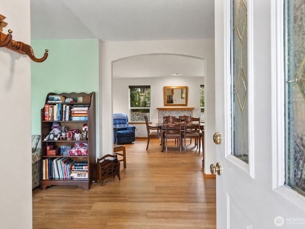 7118 Highland Drive, Everett WA 98203