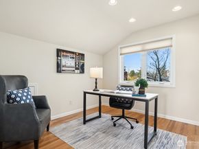 5720 59th Avenue NE, Seattle WA 98105