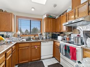 5233 33rd Avenue S, Seattle WA 98118