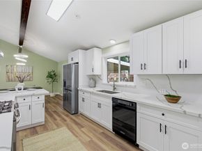 14159 SE 144th Street, Renton WA 98059