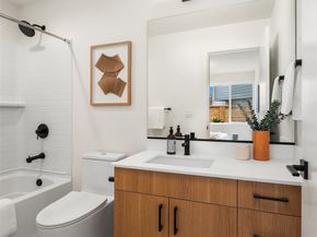 219 NE 75th Street, Seattle WA 98115