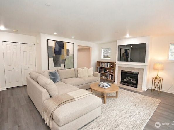 16230 3rd Avenue SE A1, Bothell WA 98012