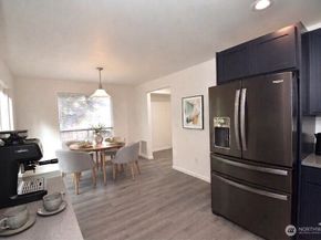 16230 3rd Avenue SE A1, Bothell WA 98012