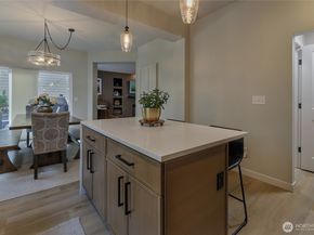 7420 Better Way Lp SE, Snoqualmie WA 98065
