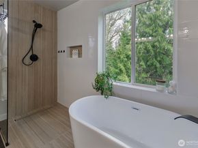 7420 Better Way Lp SE, Snoqualmie WA 98065