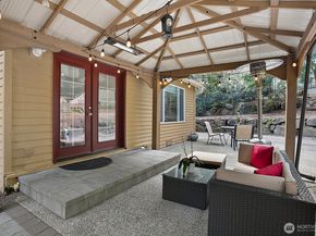 18451 NW Village Park Drive, Issaquah WA 98027