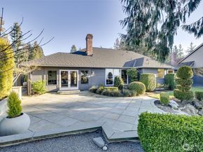 20230 NE 38th Court, Sammamish WA 98074