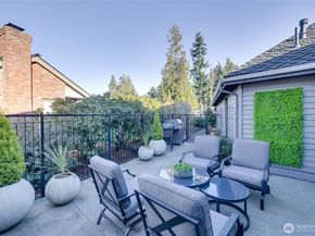 20230 NE 38th Court, Sammamish WA 98074