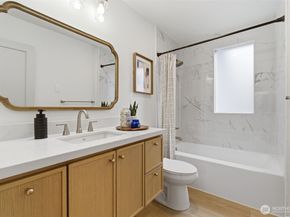 9601 12th Avenue NW, Seattle WA 98117