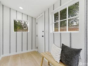 9601 12th Avenue NW, Seattle WA 98117