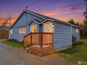 9601 12th Avenue NW, Seattle WA 98117
