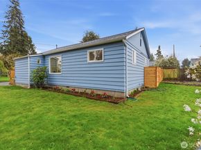 9601 12th Avenue NW, Seattle WA 98117