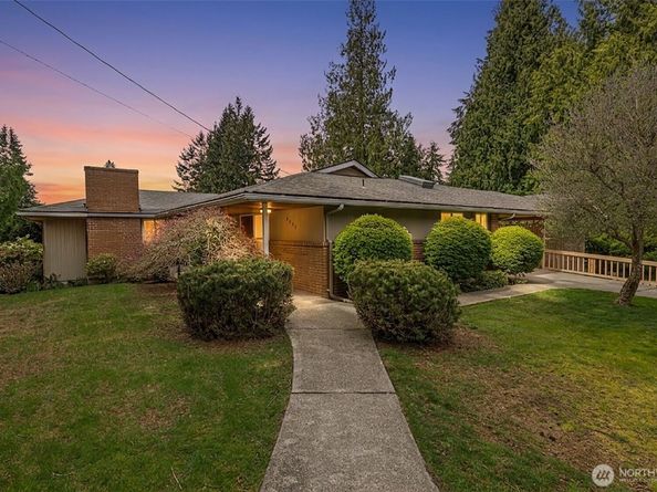 8957 188th Street SW, Edmonds WA 98026