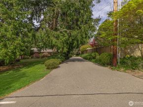 8957 188th Street SW, Edmonds WA 98026