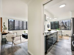 2100 3rd Avenue 1804, Seattle WA 98121