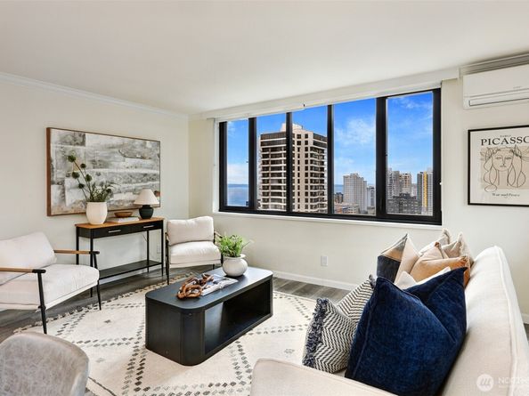 2100 3rd Avenue 1804, Seattle WA 98121