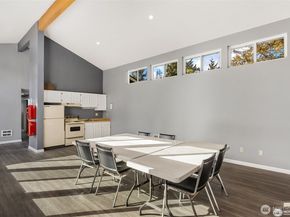 13235 12th Avenue SW 522, Burien WA 98146