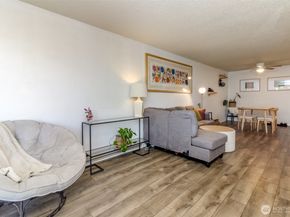 13235 12th Avenue SW 522, Burien WA 98146