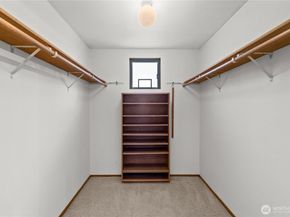 14316 NE 12th Place, Bellevue WA 98007