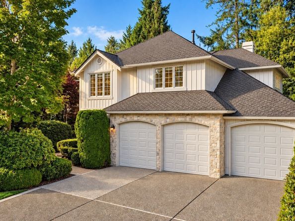 2736 258th Place SE, Sammamish WA 98075