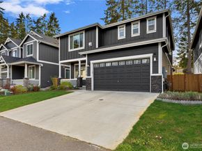 11215 Monarch Ridge Avenue NW, Silverdale WA 98383
