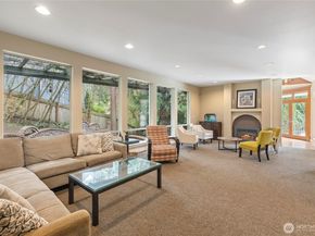 5601 W Mercer Way, Mercer Island WA 98040