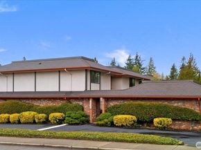 1532 NW 195th Street 1, Shoreline WA 98177