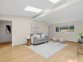 634 167th Avenue NE, Bellevue WA 98008