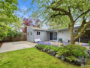634 167th Avenue NE, Bellevue WA 98008