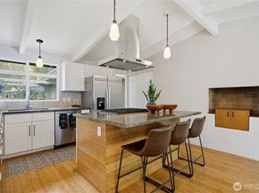 634 167th Avenue NE, Bellevue WA 98008