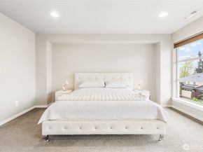 12808 SE 213th Street, Kent WA 98031