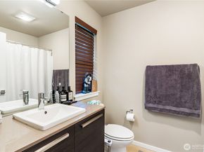 12808 SE 213th Street, Kent WA 98031