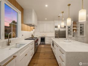 5533 106th Avenue NE, Kirkland WA 98033
