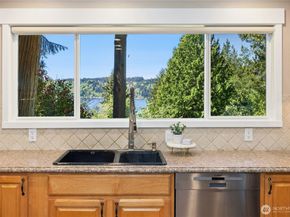 5100 Crystal Springs Drive NE, Bainbridge Island WA 98110