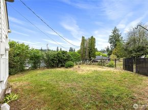 3640 W C Street, Bremerton WA 98312