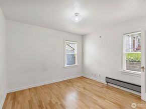 3640 W C Street, Bremerton WA 98312