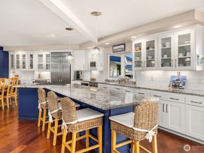 18211 Fjord Drive NE, Poulsbo WA 98370