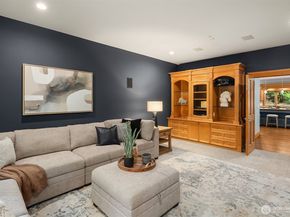 26345 NE 34th Street, Redmond WA 98053