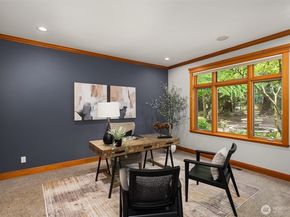 26345 NE 34th Street, Redmond WA 98053