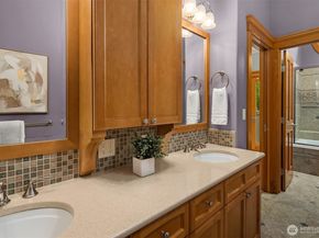 26345 NE 34th Street, Redmond WA 98053