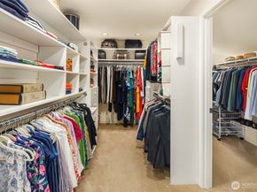 7447 W Mercer Way, Mercer Island WA 98040