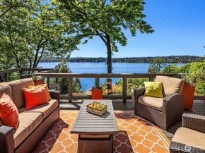 7447 W Mercer Way, Mercer Island WA 98040