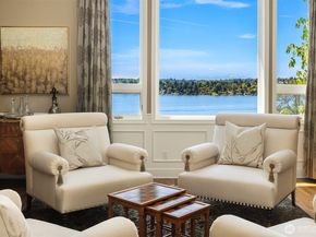 7447 W Mercer Way, Mercer Island WA 98040