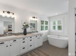 21817 W Lost Lake Road, Snohomish WA 98296
