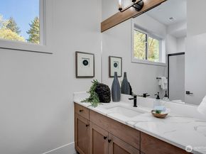 13115 NE 151st Ct, Woodinville WA 98072